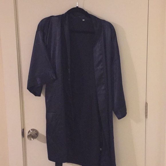Bridesmaid Polyester Robe - Picture 3 of 3